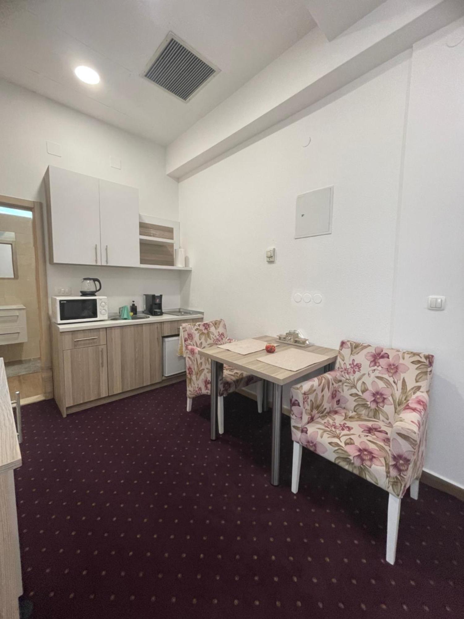 Lux Apartments 모스타르 외부 사진