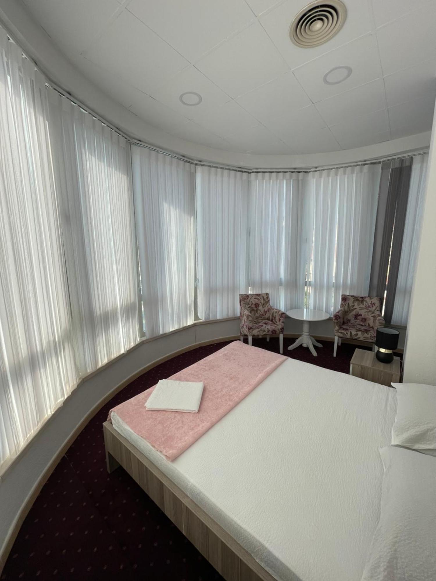 Lux Apartments 모스타르 외부 사진